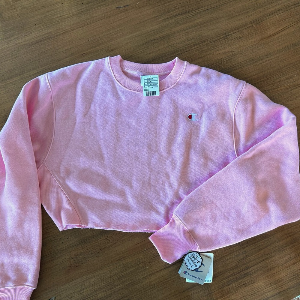 NWT Champion Cropped Crew Neck
